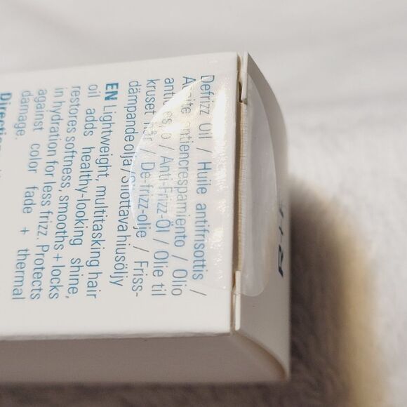 Rodan + Fields Defrizz + Oil Treatment Full Size 2 Ounces New Box Sealed - Picture 9 of 10